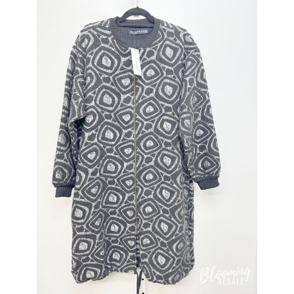 Gershon Bram Oversized Zip Front Textured Abstract Design Mid-Length Coat